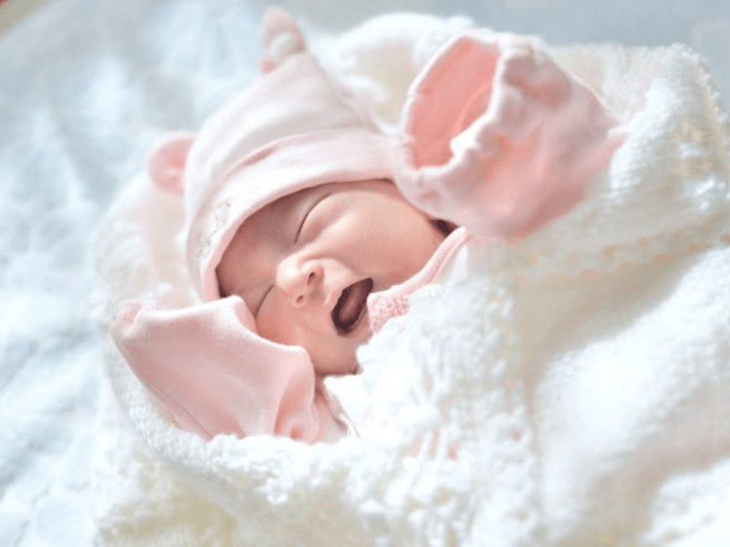 Dấu hiệu nhận biết bé đang bị khủng hoảng giấc ngủ