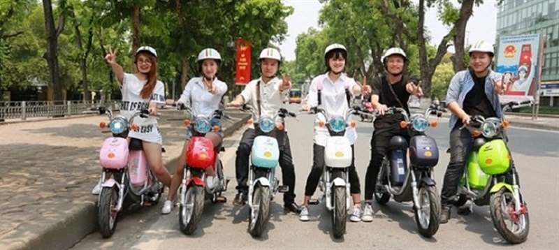 Cần đi đúng làn đường dành cho xe đạp điện