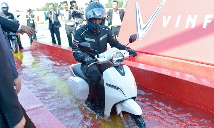 Nhược điểm xe máy điện