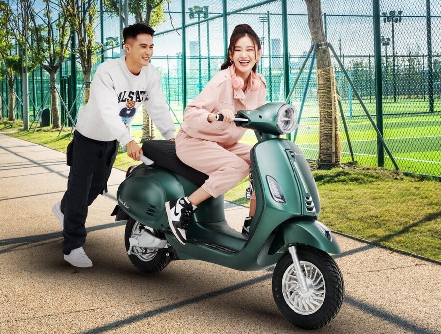 xe điện dk roma lite