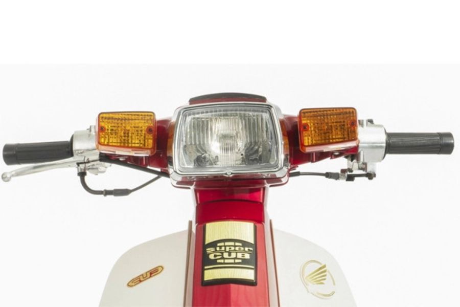 Review xe số Daelim Cub 82