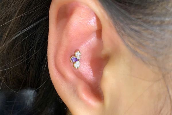 Bộ sưu tập ảnh bạn nữ xỏ sụn tại TinyBox - 9/2024