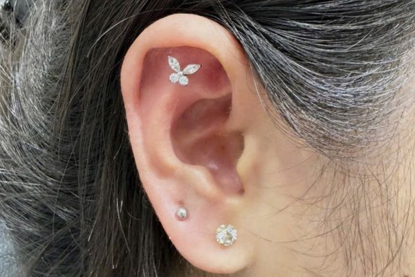 Bộ sưu tập ảnh bạn nữ xỏ sụn tại TinyBox - 9/2024