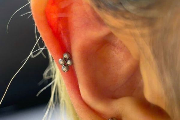 Bộ sưu tập ảnh bạn nữ xỏ sụn tại TinyBox - 9/2024