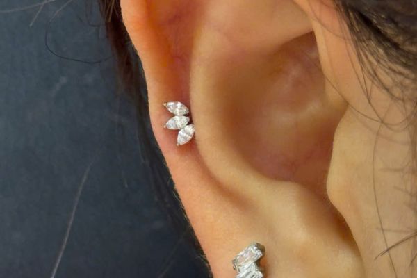 Bộ sưu tập ảnh bạn nữ xỏ sụn tại TinyBox - 9/2024