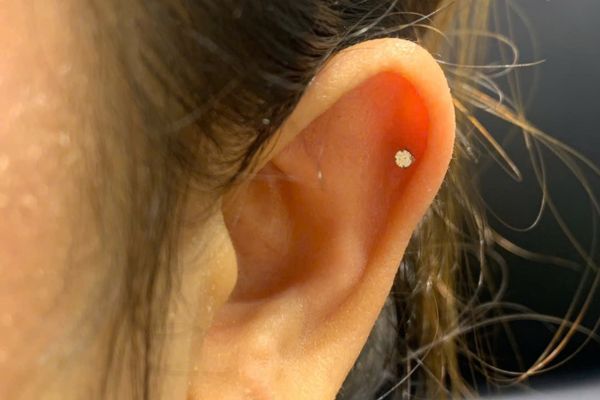 Bộ sưu tập ảnh bạn nữ xỏ sụn tại TinyBox - 9/2024