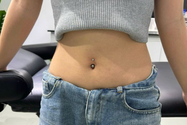 Bộ sưu tập ảnh bạn nữ xỏ rốn tại TinyBox - 8/2024