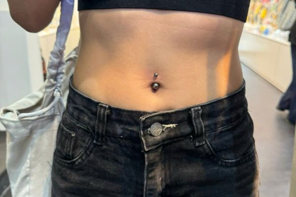 Bộ sưu tập ảnh bạn nữ xỏ rốn tại TinyBox - 8/2024