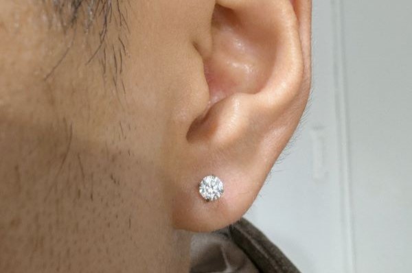 Ảnh nam xỏ thịt tai - Vị trí được ưa chuộng nhất 1/2024