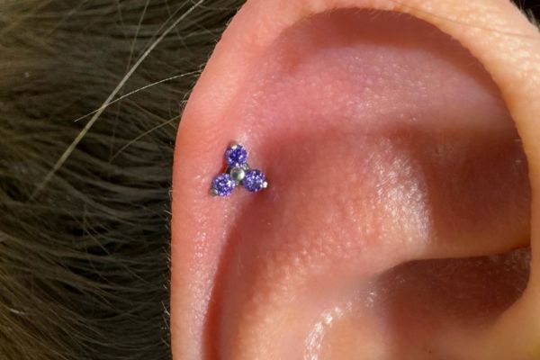 Vị trí xỏ sụn tai hot hit được bạn nữ ưa chuộng nhất 4/2024