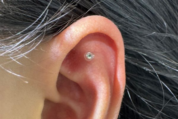 Vị trí xỏ sụn tai hot hit được bạn nữ ưa chuộng nhất 4/2024