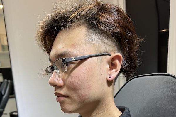 Ảnh xỏ tai nam đẹp 4//2023 thực hiện tại TinyBox - Tp.HCM