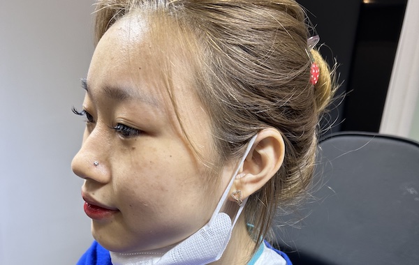 Bấm lỗ mũi bao nhiêu tiền