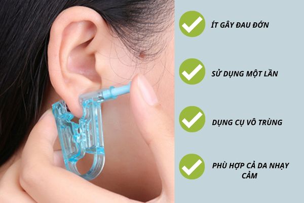 bấm lỗ tai có đau không