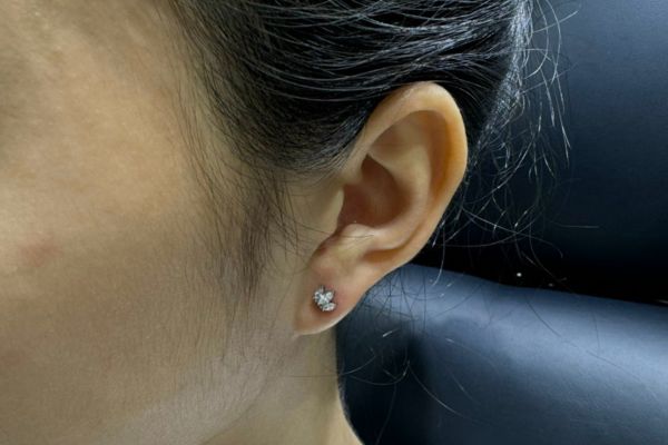 Bộ sưu tập ảnh em bé xỏ khuyên tại TinyBox mới nhất 6/2024