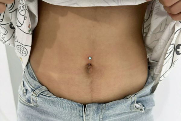 Bộ sưu tập ảnh nữ xỏ rốn mới nhất 5/2024 tại cửa hàng TinyBox