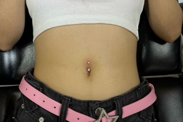 Bộ sưu tập ảnh nữ xỏ rốn mới nhất 5/2024 tại cửa hàng TinyBox