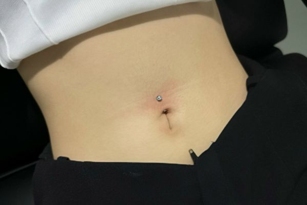 Bộ sưu tập ảnh nữ xỏ rốn mới nhất 5/2024 tại cửa hàng TinyBox