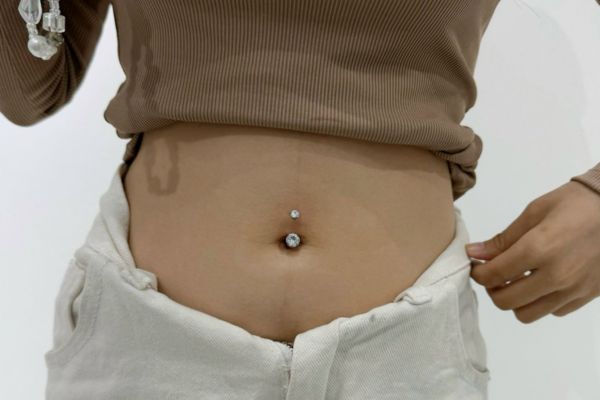 Bộ sưu tập ảnh nữ xỏ rốn mới nhất 5/2024 tại cửa hàng TinyBox