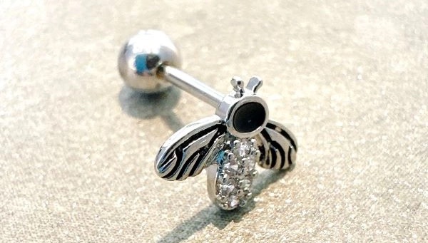 Bông tai cho bé 5 tuổi