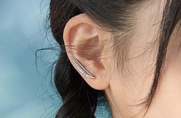 bông tai đi biển