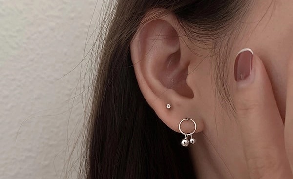 Top 10 bông tai Hàn Quốc cho các cô nàng bánh bèo