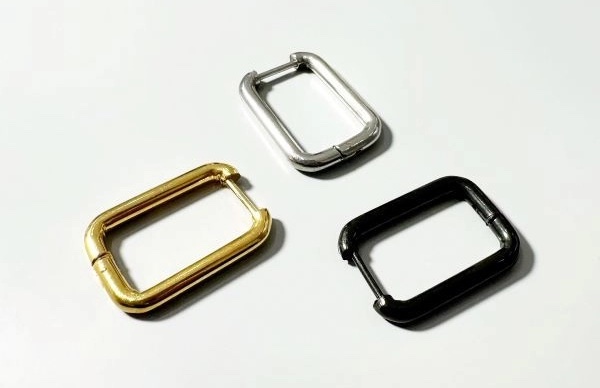 Top 10 bông tai nam đen giá tốt, chất lượng nhất