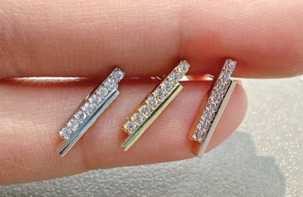 Bông tai nữ đính hạt siêu xinh