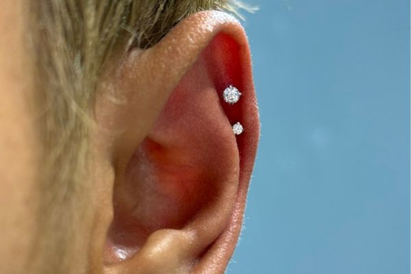 Các mẫu khuyên tai Titanium mới về