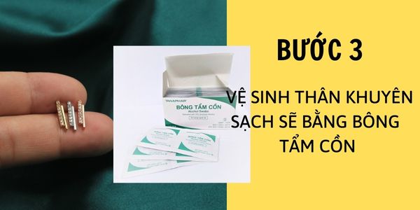 Cách đeo khuyên tai chốt tròn đơn giản