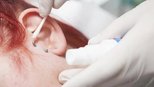 Bật mí 3 thứ bạn cần chuẩn bị tại nhà trước khi xỏ khuyên