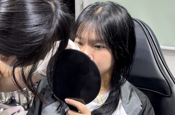 Có nên xỏ khuyên vào dịp cận Tết không hay đợi qua Tết?