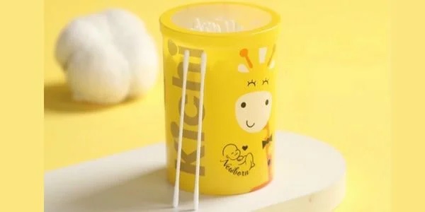 Dung dịch vệ sinh lỗ xỏ