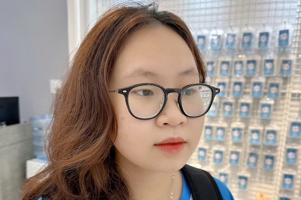 Xỏ khuyên mũi bao nhiêu tiền