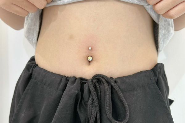 Hình ảnh xỏ khuyên rốn siêu đẹp