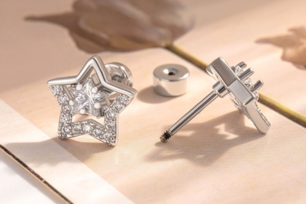 Hoa tai sao đêm lấp lánh