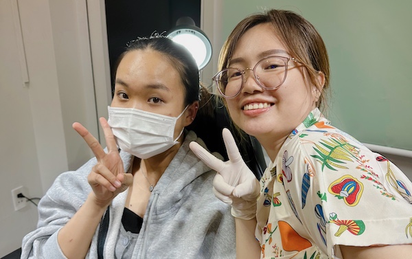 Hình ảnh khách mẫu xỏ khuyên tại TinyBox - 4/2023