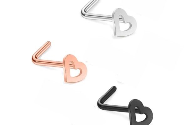 Khuyên mũi - khuyên tai Tragus hình trái tim