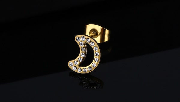 Khuyên tai hình mặt trăng đính đá