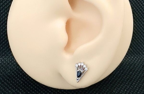 Khuyên tai LE NÉNUPHAR