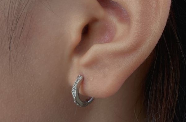SILVER RAISIN EARRINGS