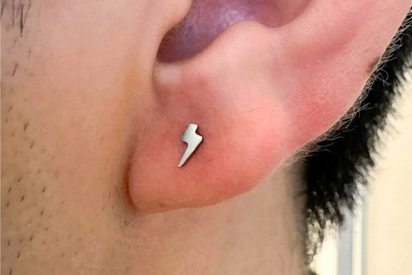 Khuyên tai thẳng cho nam - Hàng mới về 10/2023