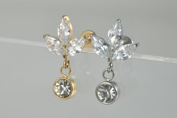 Khuyên tai titanium 3 lá đính đá tòn ten