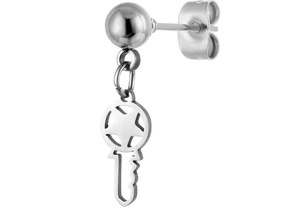 Khuyên tai thủ lĩnh thẻ bài - Card