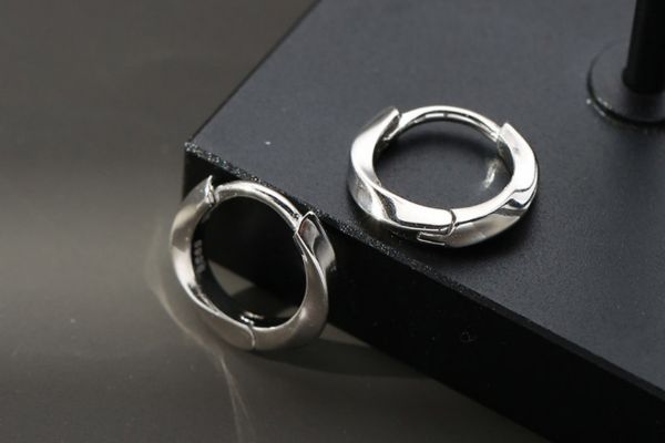 Khuyên tai tròn xoắn basic 8mm - bạc 925 - 2 màu