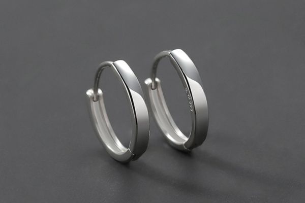 Khuyên tai tròn basic cá tính 2 size - Chất liệu bạc 925