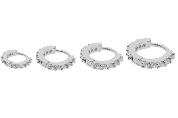 Khuyên tai tròn nhiều size có đính hạt