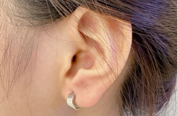 KHUYÊN TAI TRÒN MẢNG TO CÁ TÍNH