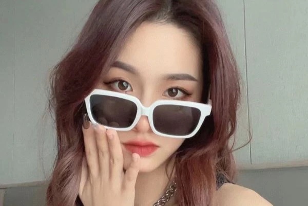 kính mát bảo vệ mắt cho nữ