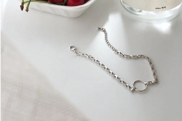 Lắc tay dây xích basic cho nữ